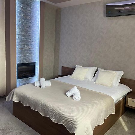 Apartmani Aso-Ler Kukujevci Bagian luar foto