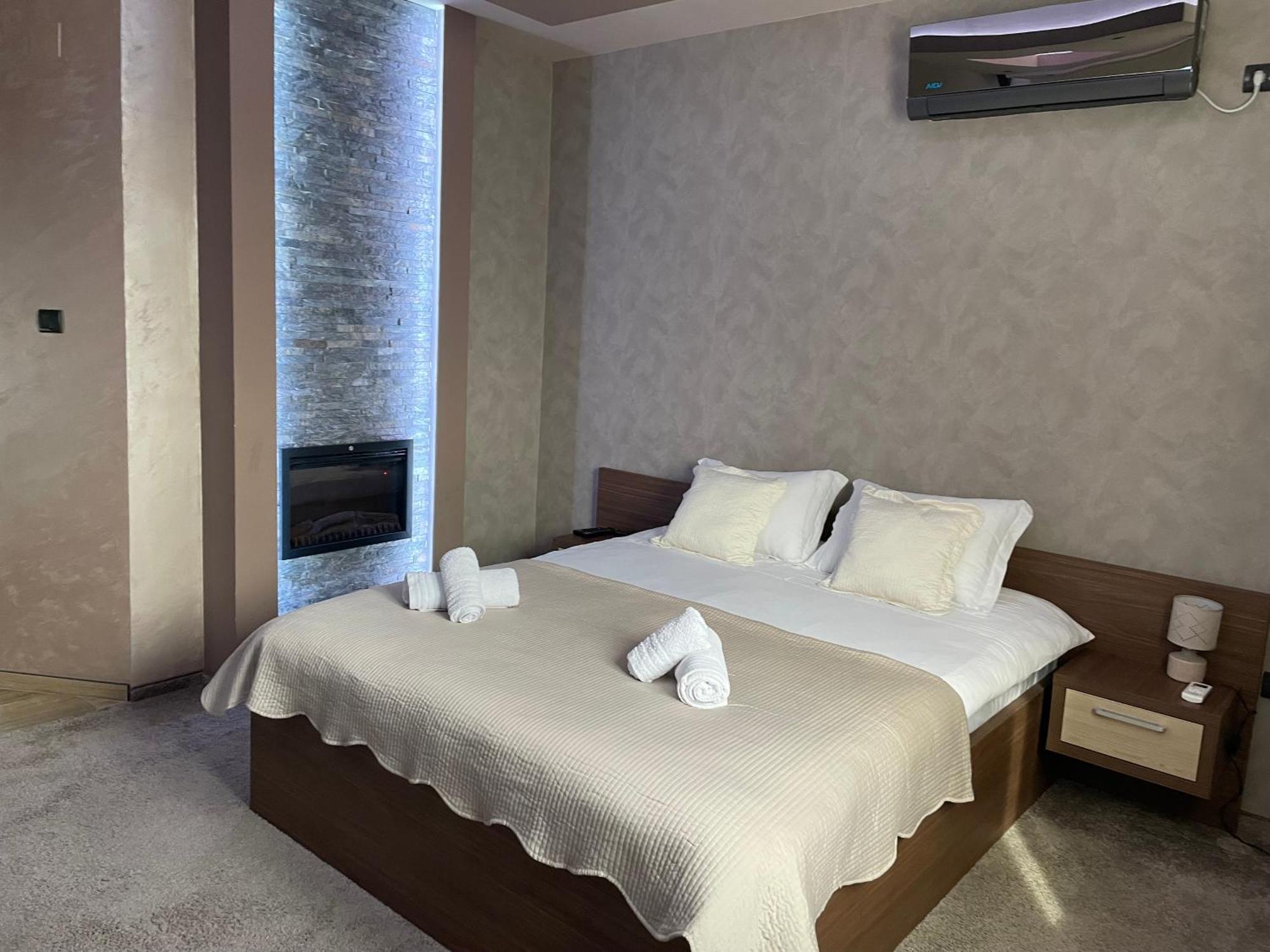 Apartmani Aso-Ler Kukujevci Bagian luar foto